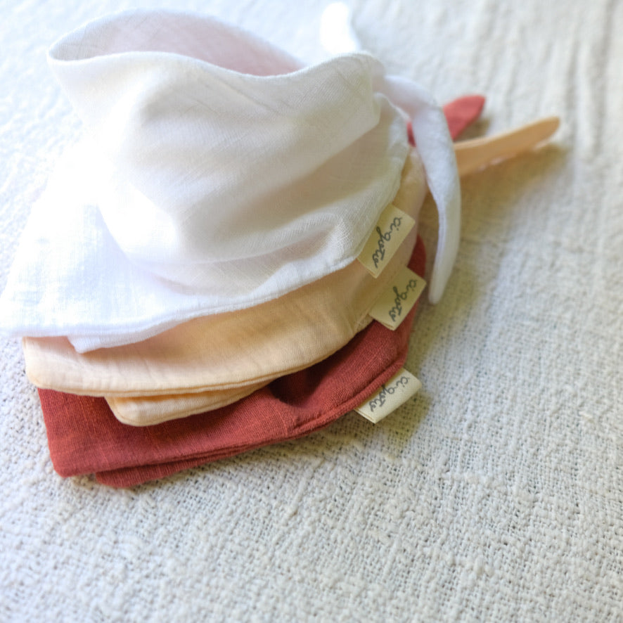 NUEVA SILUETA Bandana Doble para bebé