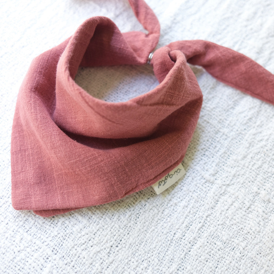NUEVA SILUETA Bandana Doble para bebé