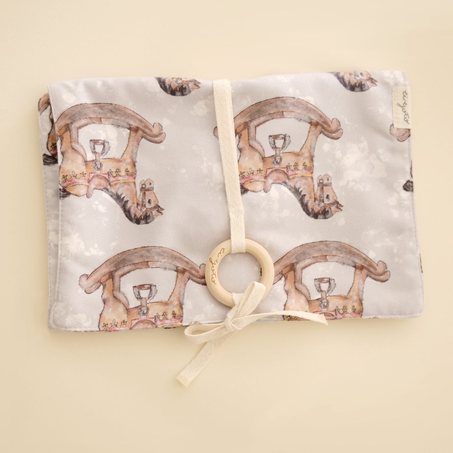 Minipañalera Microfibra para bebé Caballitos de Madera 3