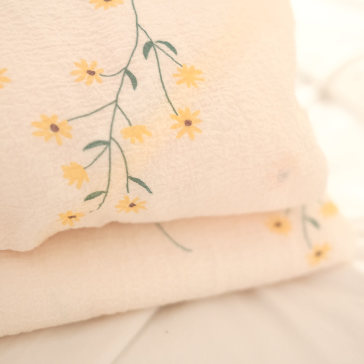 Pijama de Lactancia Flores Amarillo 7