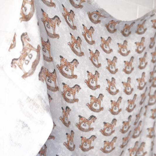 cigoto Muselina para bebé Caballitos de Madera