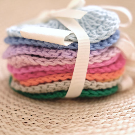 NESTY Guirnalda Corazones Crochet para decorar el cuarto de tu bebé