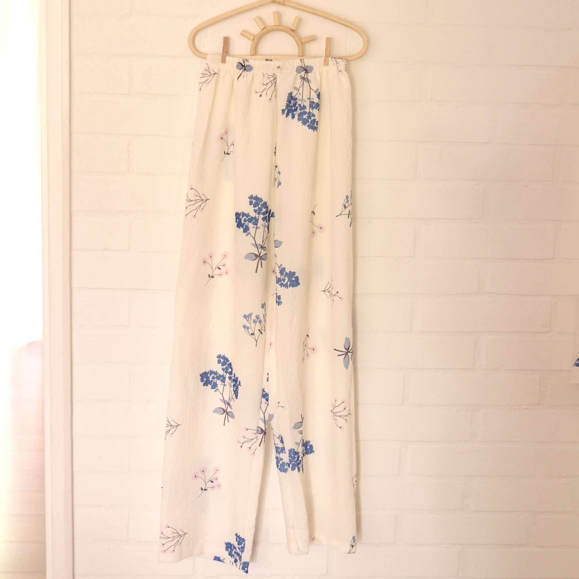 Pijama de Lactancia Flores Celeste 4